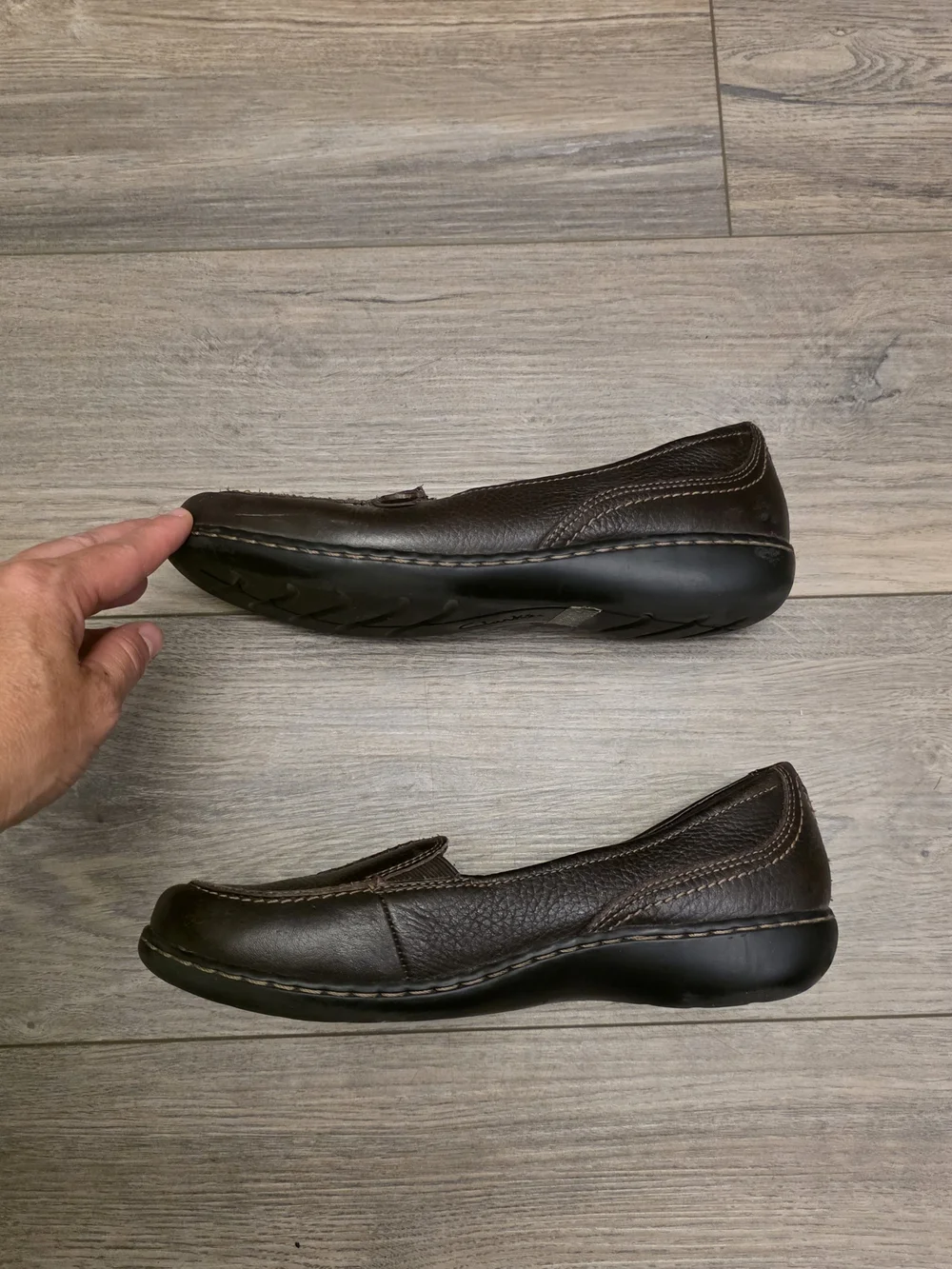 Clarks Collection Brown Pebbled Leather Button Loafers - Women’s Size 8W